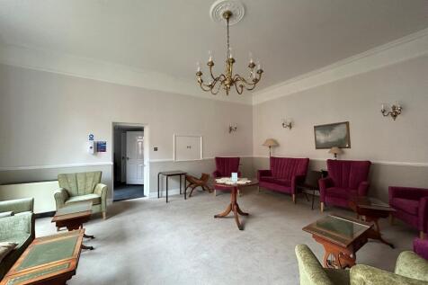 Communal Lounge