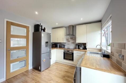 Kitchen - Copy.JPEG