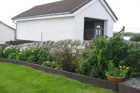 Garage and flowers.JPG