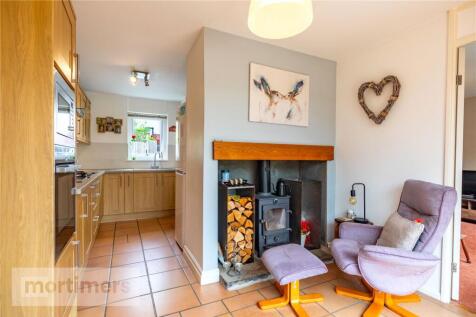 Dining Area/Snug