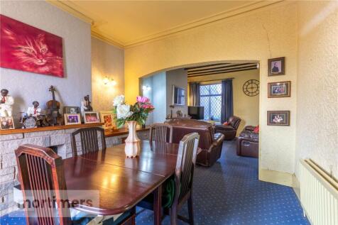 Lounge Dining Room