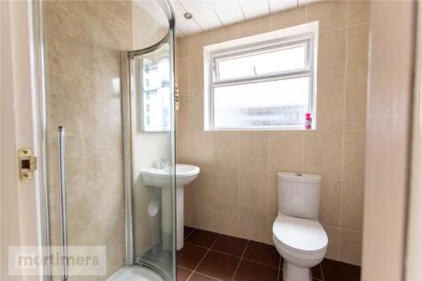 Family Shower Room