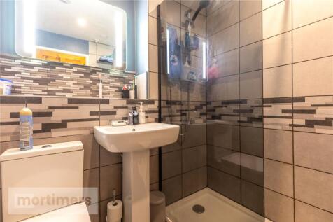Family Shower Room