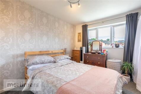 Main Bedoom