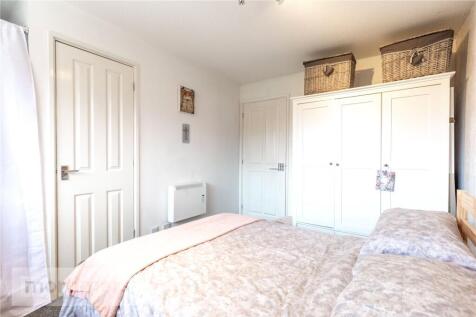 Main Bedoom