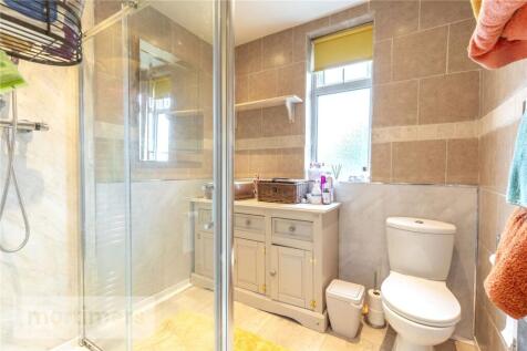 Family Shower Room