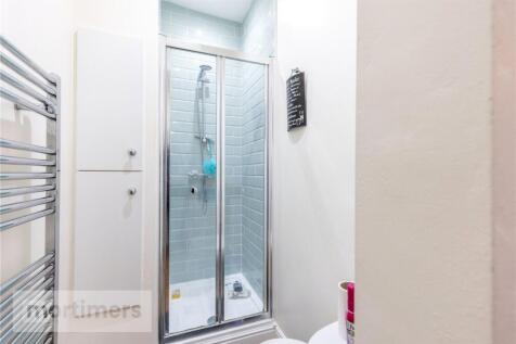 En-Suite Shower