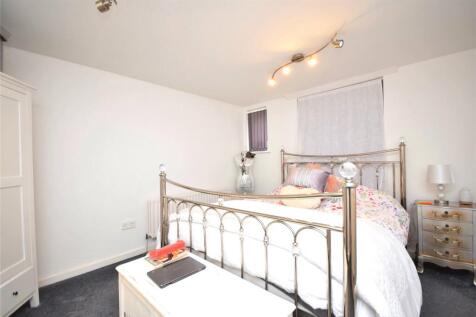 21b Apt Bedroom
