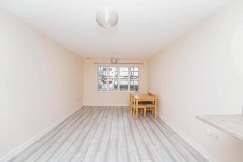 Living room 2