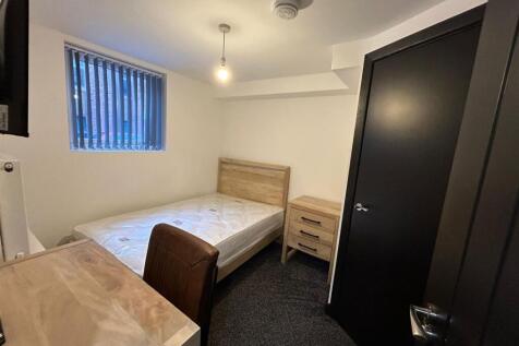 Room 1 .jpg
