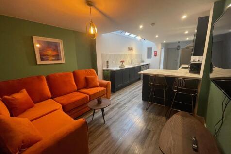 Lounge.jpg