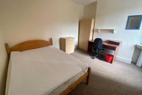 Bedroom 5.jpg
