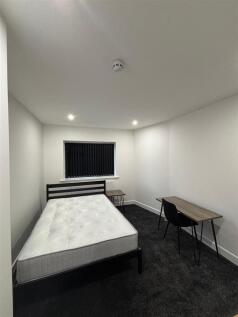 WhatsApp Image 2025-11-19 at 11.04.38_2407074f.jpg