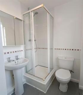 Room 301_bathroom.jpeg