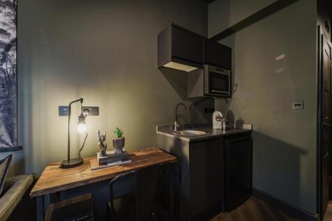 024-A7R07855-HDR.jpg