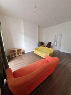 WhatsApp Image 2025-11-05 at 10.20.39_38b8c0b0.jpg