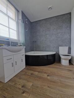 WhatsApp Image 2025-11-05 at 10.20.39_ded60888.jpg