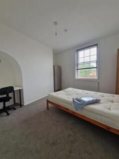 WhatsApp Image 2025-11-05 at 10.20.39_1d276efa.jpg