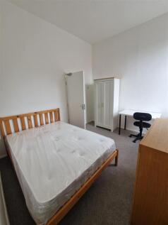 WhatsApp Image 2025-11-05 at 10.20.40_68b19efa.jpg