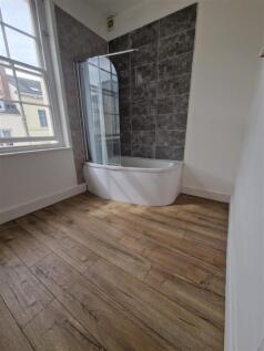 WhatsApp Image 2025-11-05 at 10.20.39_9a05f5ff.jpg