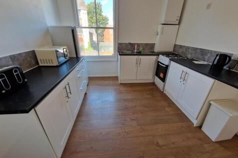 WhatsApp Image 2025-11-05 at 10.20.39_7f69e24c.jpg