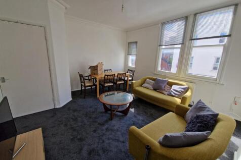 WhatsApp Image 2025-11-05 at 10.20.39_964be4d8.jpg