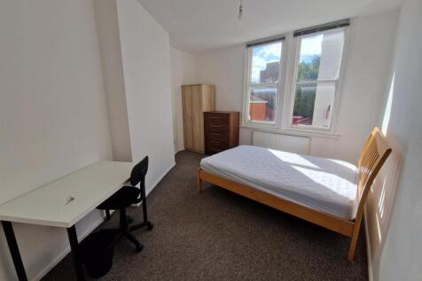 WhatsApp Image 2025-11-05 at 10.20.39_c8684cfd.jpg