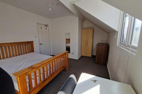 WhatsApp Image 2025-11-05 at 10.20.39_d96526d3.jpg