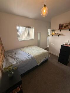 WhatsApp Image 2025-11-19 at 14.29.38_8c17357a.jpg