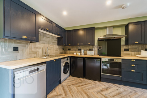 Untitled design - 2023-06-17T095213.653.png