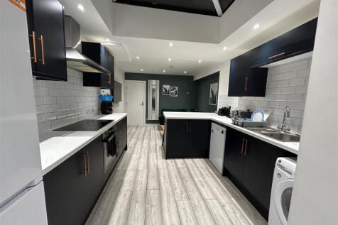 WhatsApp Image 2024-12-10 at 10.53.54_f9de6478.jpg