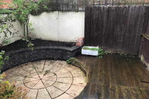 Garden (Main)