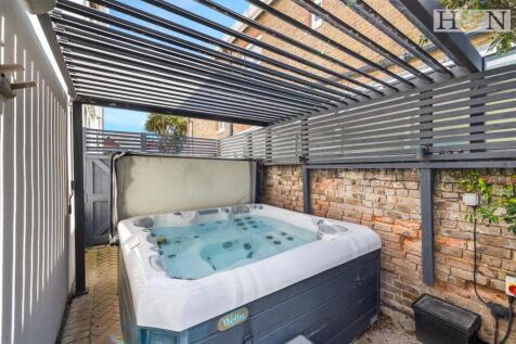 Property Image 34