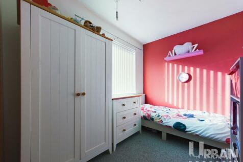 CAM03038G0-PR0104-STILL014.jpg