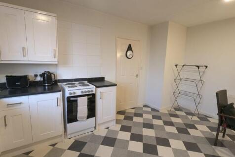 Open-plan kitchen diner 2.jpg