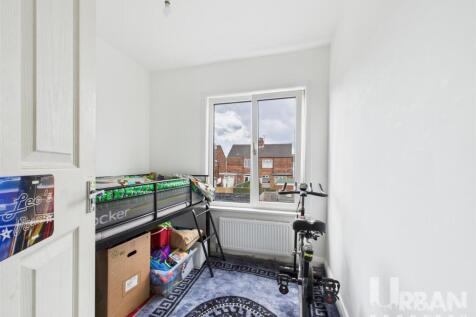 CAM03038G0-PR0159-STILL013.jpg