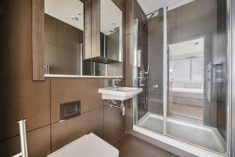 1382758-12-691c5b...