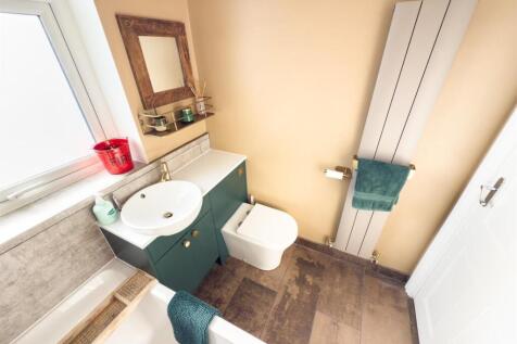 Ground Floor Bathroom