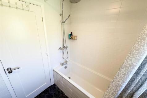 bath 2.jpg