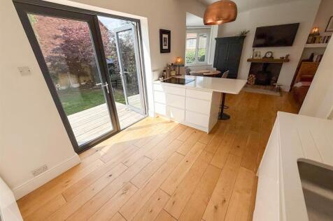 Open Plan Kitchen Diner