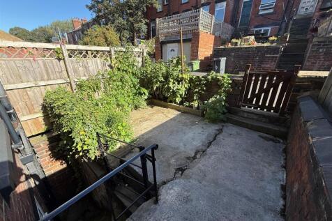 15 Monk Bridge Street Rear 2.jpg