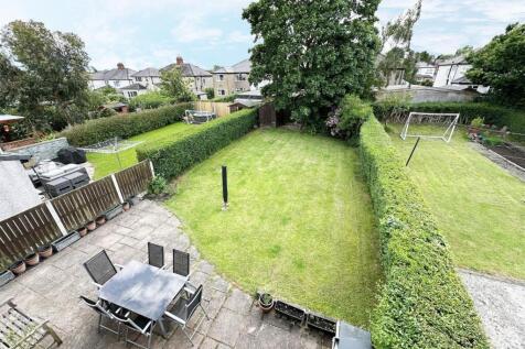 Rear Garden Photo Elevated.jpg
