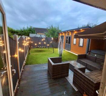 Evening Outdoor.jpg