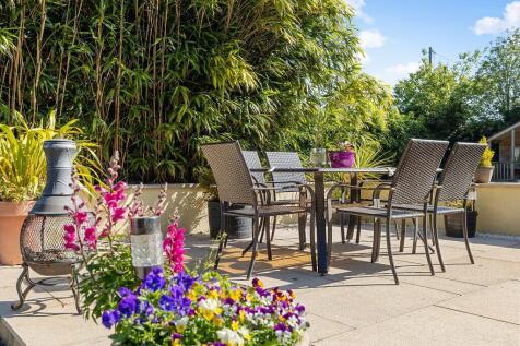 Property Image 37