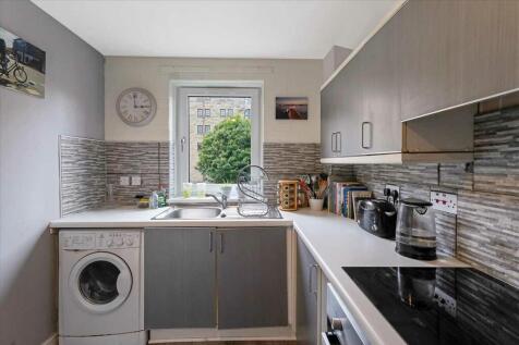 Kitchen (1)
