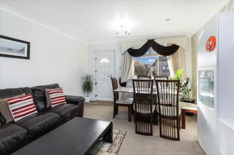 Lounge Dining (2)