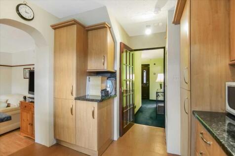 Kitchen (2)