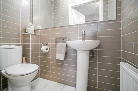 Lower Level WC