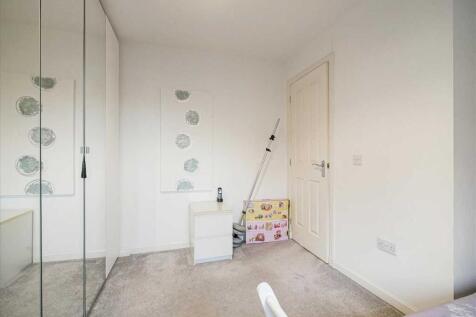 Bedroom Four (2)