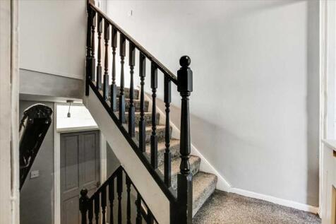 Hallway - Floor 3 to